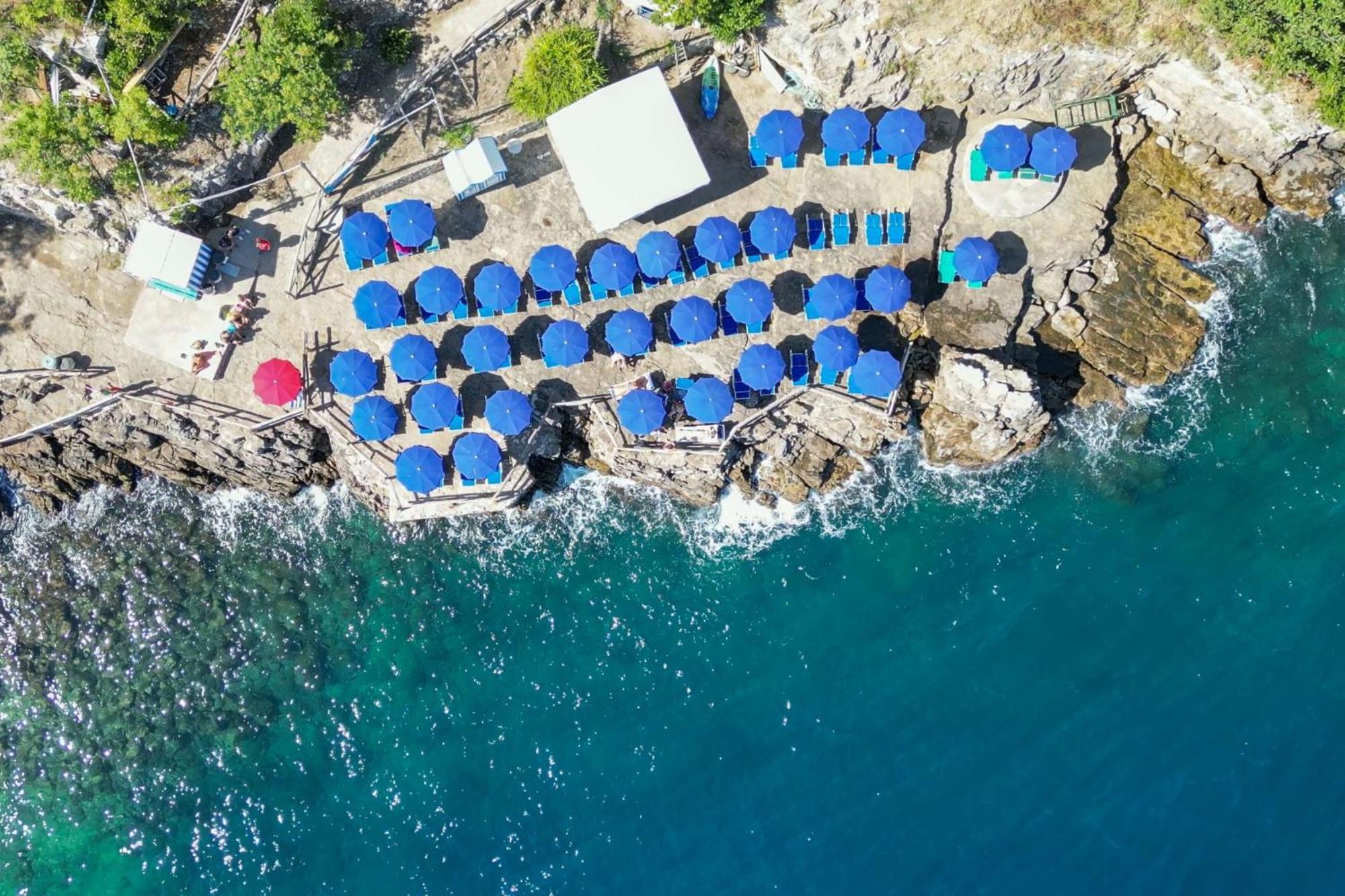 Hostel & Glamping Santa Fortunata Sorrento Eksteriør bilde