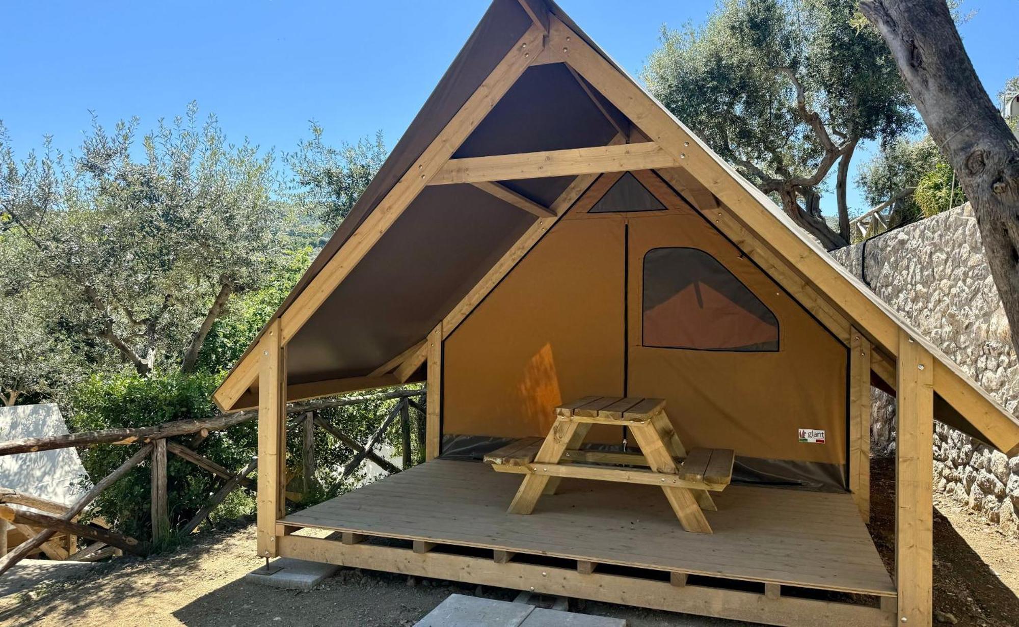 Hostel & Glamping Santa Fortunata Sorrento Eksteriør bilde